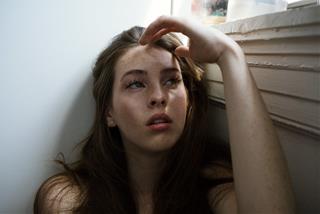 Vận ĐEN bủa vây: 4 chòm sao này phải làm gì để vượt qua tuần khó khăn (10-16/11)?