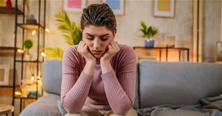 Tử vi hôm nay: 4 con giáp gặp biến động mạnh ngày 15/12/2025, nhiều thay đổi đột ngột