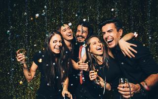 Xã giao cuối năm 2025 dễ gặp HỌA đào hoa, nhắc nhở đàn ông 3 tuổi này chớ để những lời mật ngọt RU ngủ