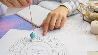 Chiêm tinh tháng 3/2025: Cơn bão vận may nào tìm tới 12 chòm sao?