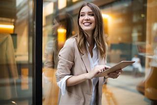 Cuối tuần này 22-23/2, chúc mừng 3 con giáp ăn nên làm ra, đi xa về gần đều gặp MAY!