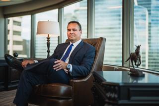 CĂN cơ số má cực tốt - 4 con giáp này có số làm QUAN to SẾP lớn