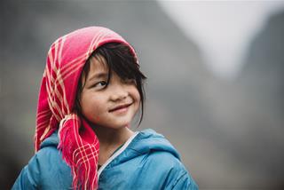 Hôm nay 1/5/2025 - Ngày nghỉ lễ ý nghĩa, 4 con giáp này số SƯỚNG gặp may đường tình duyên!