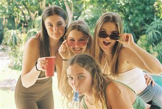 2 tuần cuối của tháng 6 - Cơ hội gặt hái vận MAY hiếm có thuộc về 3 chòm sao này!