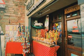 Tử vi tuần mới của 12 cung hoàng đạo (30/6 - 6/7/2025): Bảo Bình nóng vội, Song Tử tích cực