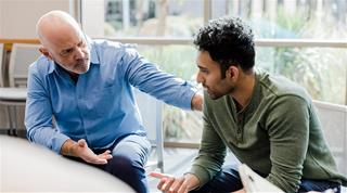 Quý nhân đến muộn: 5 con giáp này phải đợi tới tuổi trung niên mới PHẤT lên không ngừng