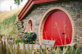 Tử vi Thứ 3 ngày 19/8/2025 của 12 cung hoàng đạo: Sư Tử chủ động, Hổ Cáp bận rộn