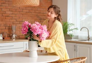 Giữa tuần (6-8/8): Top 3 con giáp may mắn khỏi bàn, có người còn nhận được thừa kế
