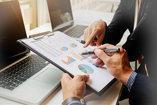 Cuối tuần này 9-10/8 - Công danh, sự nghiệp nở hoa, 3 con giáp này đón LỘC tràn tay