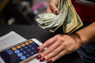 Đừng để TIỀN rơi - 12 con giáp cần làm gì để hốt bạc và tránh HẠN tiền bạc 2026