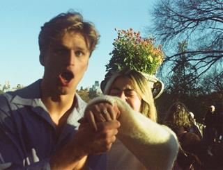 Năm 2026 có 4 chòm sao này sẽ được YÊU thương và CHIỀU chuộng hết mực