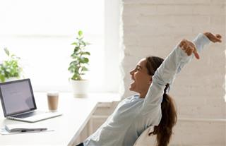 Tử vi hôm nay: Kết thúc nghỉ Tết, top 4 con giáp có nhiều niềm vui ngày 23/2/2026