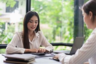 Đỏ nhất ngày mới 1/4/2026 - Dự đoán 4 tuổi ăn nên làm ra, công việc có tin vui lớn!