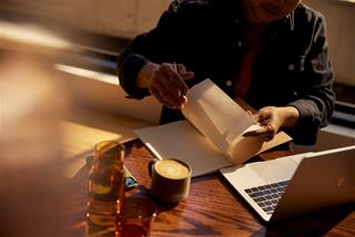 Âm thầm cố gắng - 3 con giáp làm ăn VƯỢNG phát giữa tuần này 2-4/4/2026