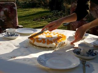 Tử vi thứ 7 ngày 14/3/2026 của 12 cung hoàng đạo: Nhân Mã sâu sắc, Bảo Bình cá tính