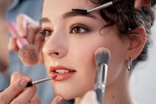 8 cách cải thiện VẬN MAY thông qua trang điểm – Hóa ra tích lũy PHƯỚC LÀNH lại đơn giản đến thế