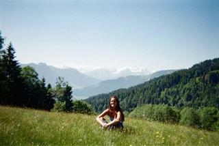 Tử vi thứ 7 ngày 11/4/2026 của 12 cung hoàng đạo: Sư Tử dễ tính, Bảo Bình mơ hồ