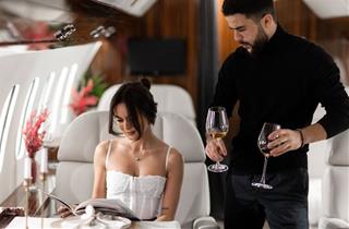 Xếp hạng độ giàu có 12 chòm sao: Ai là trùm giữ của, kiếm tiền?