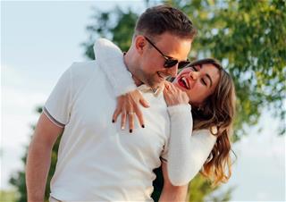 Chạm tay vào hạnh phúc: Top 3 cung hoàng đạo viên mãn nhất cuối tuần (25-26/4)