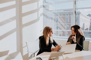 Ngày mới 21/4/2026 có 1 cơ hội hiếm từ Thần Tài - 4 con giáp chớp được thời cơ, thắng lớn trong công việc!