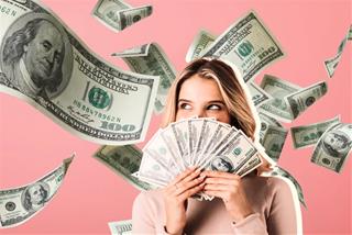Mỗi tháng sinh có một vũ khí bí mật để hút tiền, bạn đã kích hoạt chưa?