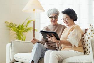 5 chòm sao này càng GIÀ càng khó tính, đố ai kiểm soát được con người họ