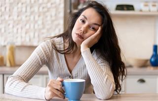 Xóa sổ ngay đồ vật này trong bếp nếu không muốn “tiền vào cửa trước, thoát cửa sau”
