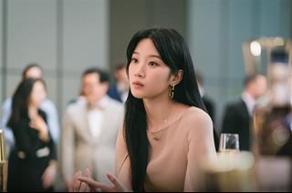 Chuẩn bị tinh thần nhé! Tháng 8 có 3 chòm sao này ''được'' TIỀN đè, không ngờ có ngày mình lại GIÀU!