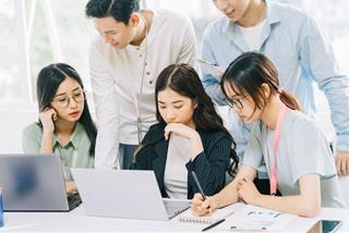 Giữa tuần này 12-14/8 mọi thứ sẽ thay đổi MẠNH, 3 TUỔI này vươn lên tầm cao mới, Thần Tài sẽ ngự trị trong nhà bạn!