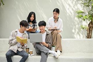 GIÀU cả tình cảm lẫn tiền bạc, cuối tuần này 15 - 16/8 có 3 con giáp THẮNG lợi trên mọi mặt