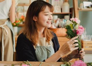 Top 3 chòm sao may mắn tiền bạc thoải mái tiêu tuần mới (17-23/2026)