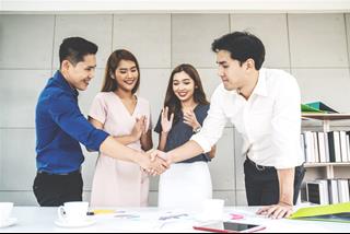 Sống KÍN tiếng nhưng cực GIỎI, cuối tuần này 8-9/8 chúc mừng 3 tuổi có vận trình rực rỡ, làm ăn LỘC lá mạnh nhất!