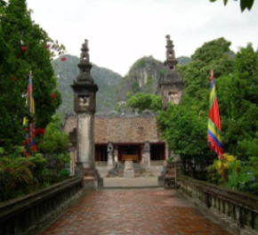 Lễ hội cố đô Hoa Lư