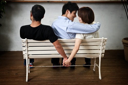 5 chòm sao lúc nào cũng có thể ngoại tình