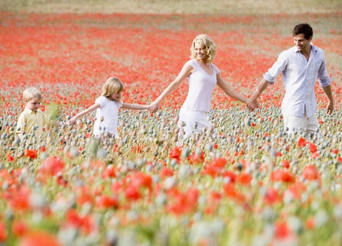 Cách 12 chòm sao tạo dựng mái ấm gia đình