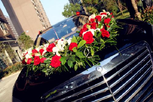 Phong thủy cho xe cưới: Những điều bạn chưa biết