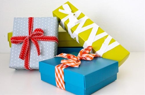 Mách bạn mẹo phong thủy tặng “vàng giả”, nhận tài lộc