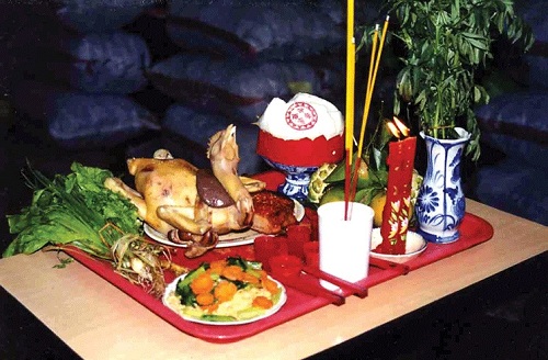 Cúng giao thừa ngoài trời ở chung cư: Có nhất thiết phải làm? Cúng ở đâu để đón được Thiên khí?