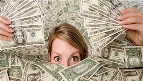 Xem bói tháng 11/2017 dương lịch: Con giáp nào sắp bị TIỀN ĐÈ CHẾT NGƯỜI