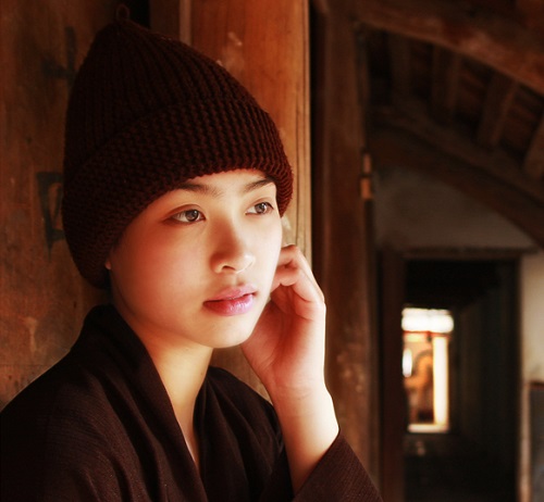 Lời tự thú của một sư cô khi giác ngộ Phật pháp