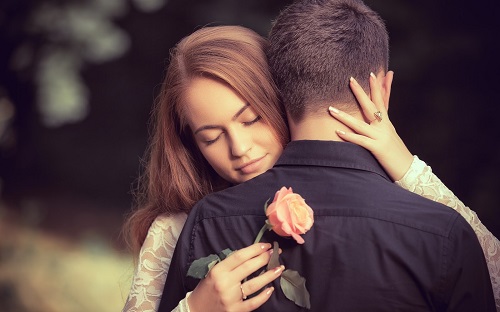 Hé lộ bí quyết giúp bạn níu giữ chàng trai Thiên Bình khi chàng có ý định "giãn" ra