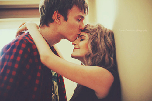 Muốn hạnh phúc, hãy chọn người yêu như 4 chòm sao nam chung tình