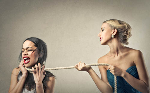 Động cơ khiến 12 chòm sao lợi dụng người khác là gì?