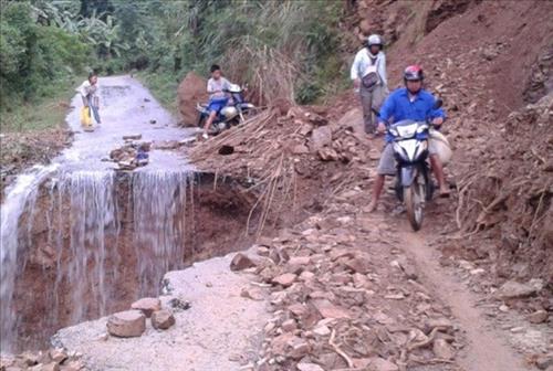 Dự báo thời tiết hôm nay 18/10: Cảnh báo lũ quét, sạt lở Thanh Hóa đến Hà Tĩnh