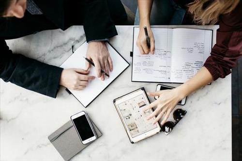 Tử vi Thứ 3 ngày 27/11/2018 của 12 con giáp: Sửu bực mình, Tị tình nhạt phai