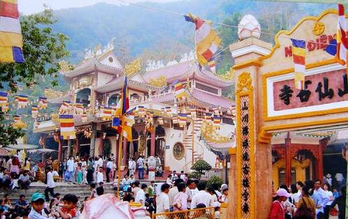 3 ngôi chùa linh thiêng người miền Nam ai cũng nên tới lễ tạ cuối năm cho mọi điều như ý