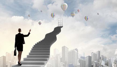 Xem bói tháng 4/2018 dương lịch: Con giáp THĂNG TIẾN như diều gặp gió