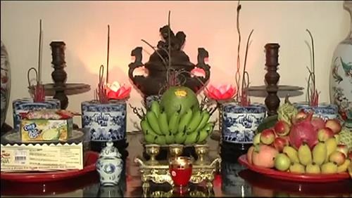 3 thứ không nên đặt lên bàn thờ nếu không muốn mất phần phúc đức