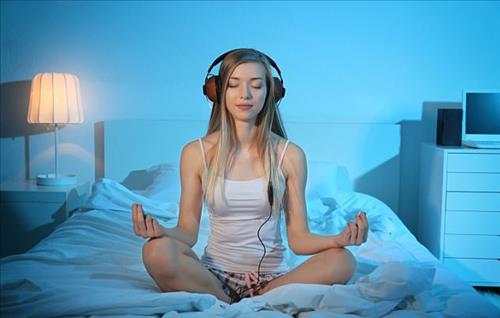 Mất ngủ đã lâu hãy thực hiện ngay bài thiền vô cùng dễ dàng này