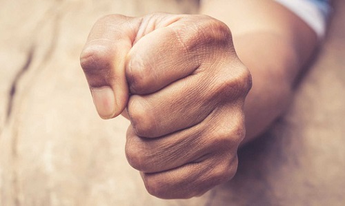 Nhận dạng người dễ cáu giận